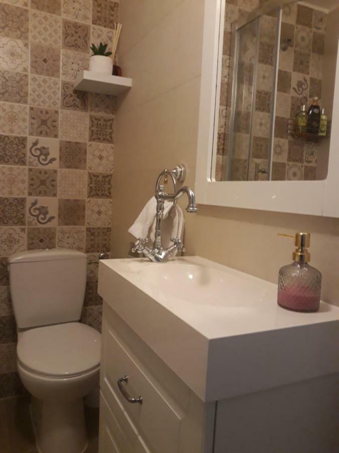 Studio Apartment Angie 斯普利特 外观 照片